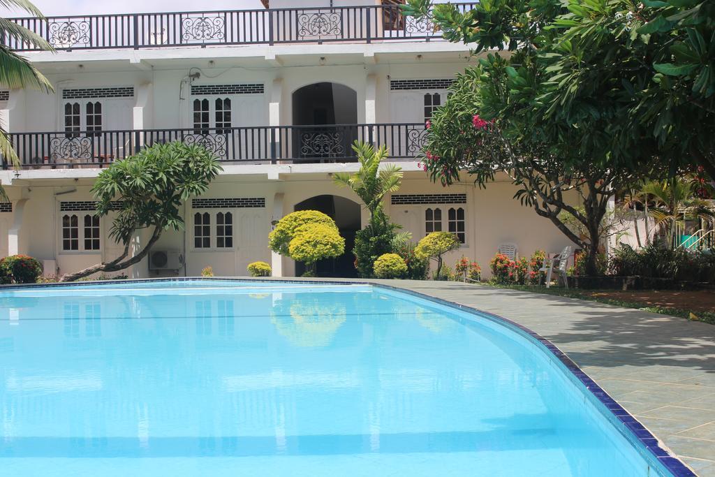 Navro Beach Resort Panadura Zewnętrze zdjęcie