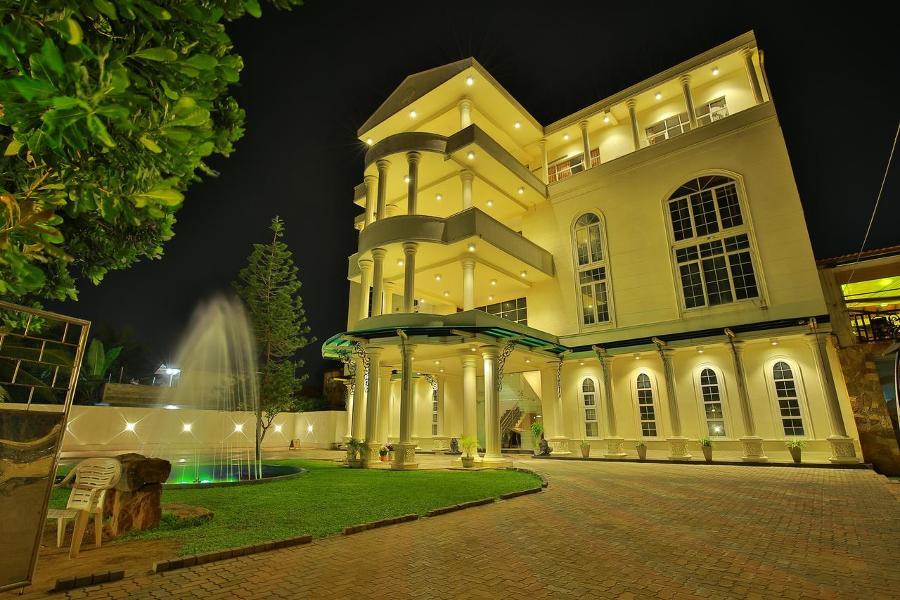 Navro Beach Resort Panadura Zewnętrze zdjęcie