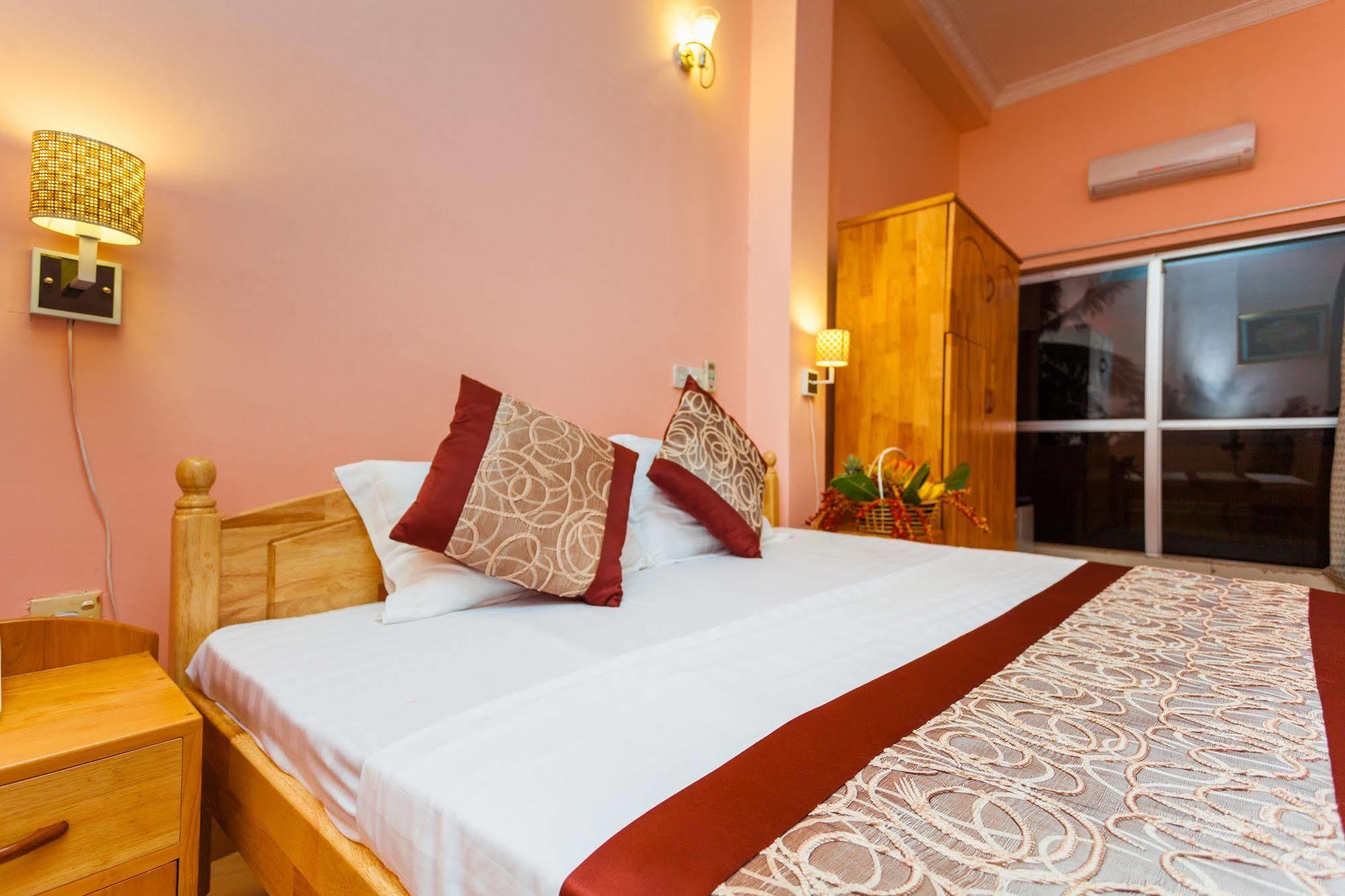 Navro Beach Resort Panadura Zewnętrze zdjęcie