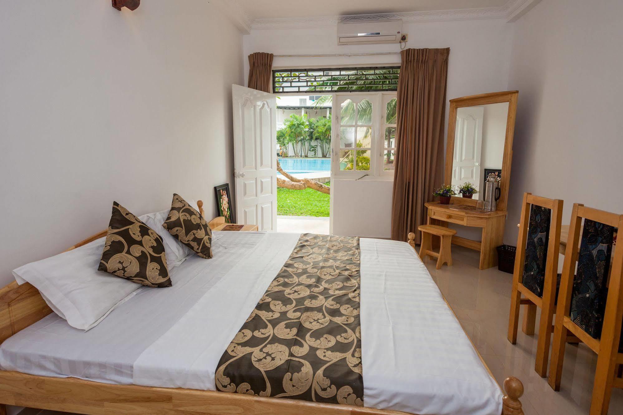 Navro Beach Resort Panadura Zewnętrze zdjęcie