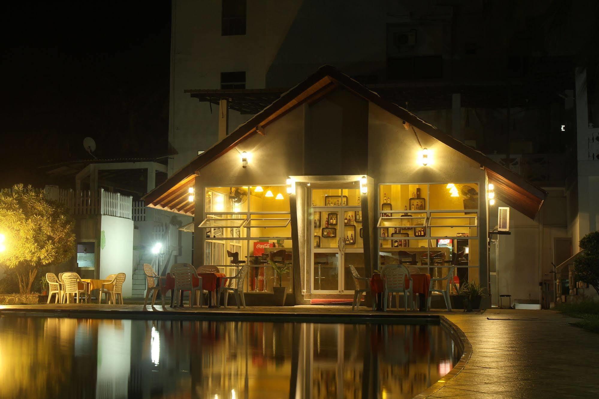 Navro Beach Resort Panadura Zewnętrze zdjęcie