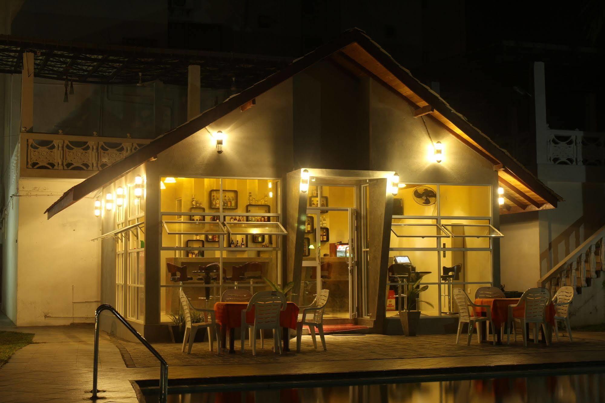 Navro Beach Resort Panadura Zewnętrze zdjęcie